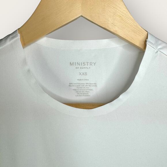 Ministry of Supply Luxe Touch Tank Top | Size XXS | White Crew Neck Soft Girl - Picture 4 of 7